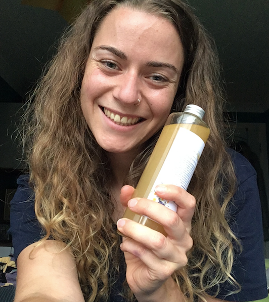 Video review of plastic free vinegar rinse Life Before Plastic