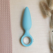 Load image into Gallery viewer, The Natural Love Company Quince Vibrating Butt Plug - Life Before Plastic