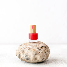 Load image into Gallery viewer, Zao Makeup Nail Polish - Classic Red - Life Before Plastik