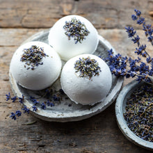 Load image into Gallery viewer, Bramblewood Soap Co Calming Lavender Bath Fizzy - Life Before Plastik