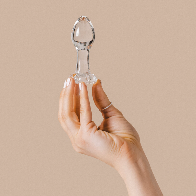 THE NATURAL LOVE COMPANY LITSEA GLASS BUTT PLUG - Life Before Plastic