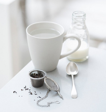 Load image into Gallery viewer, Tea Basket - Stainless Steel Loose Leaf Tea Infuser - Life Before Plastik
